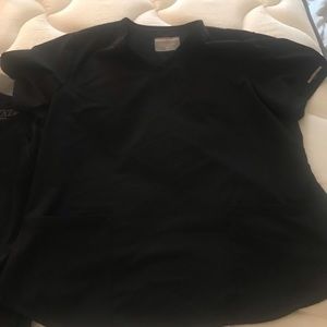 New Skechers scrub set size 2xl